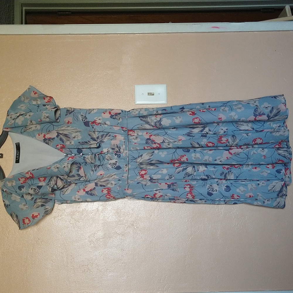 Lauren Ralph Lauren floral dress size 4